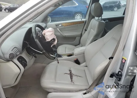 2007 Mercedes-Benz C 230 from USA, damaged, VIN WDBRF52H37F913895